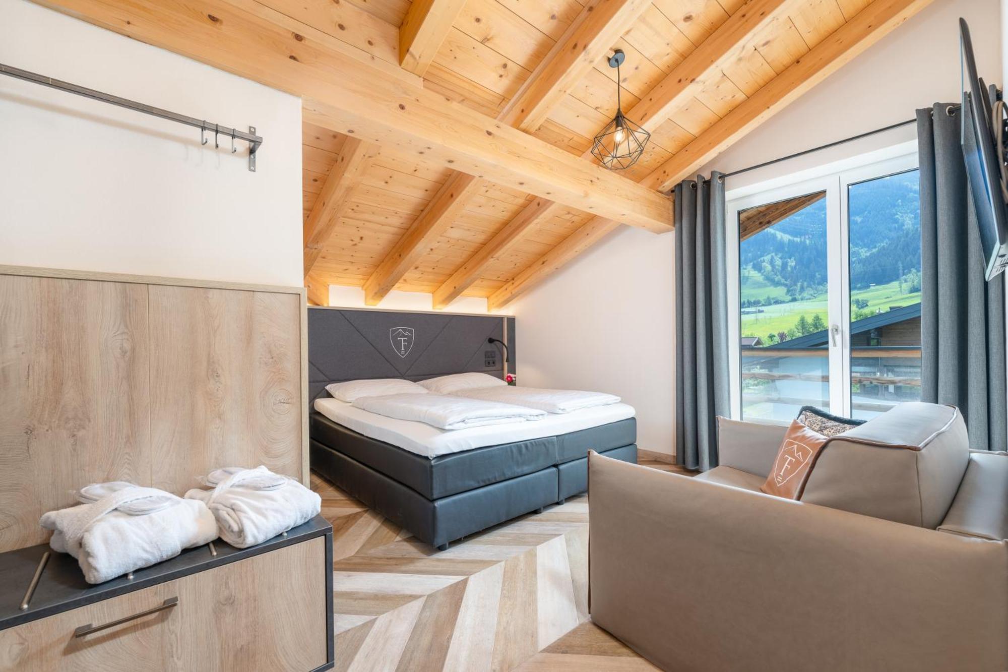 24 By Avenida - Mountain Hotel Kaprun Eksteriør bilde