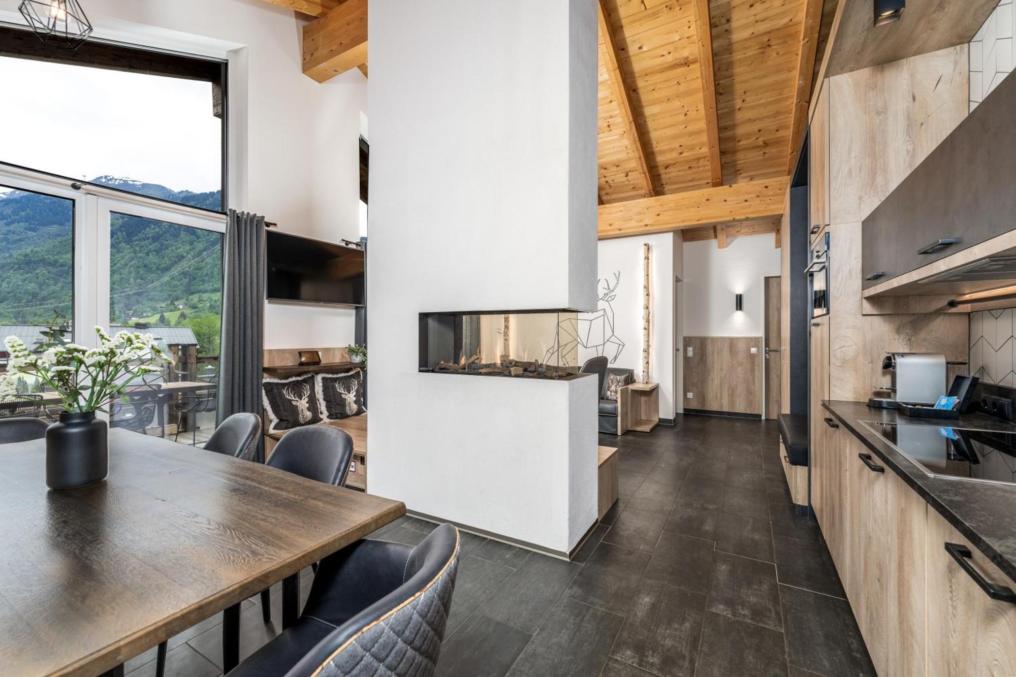 24 By Avenida - Mountain Hotel Kaprun Eksteriør bilde