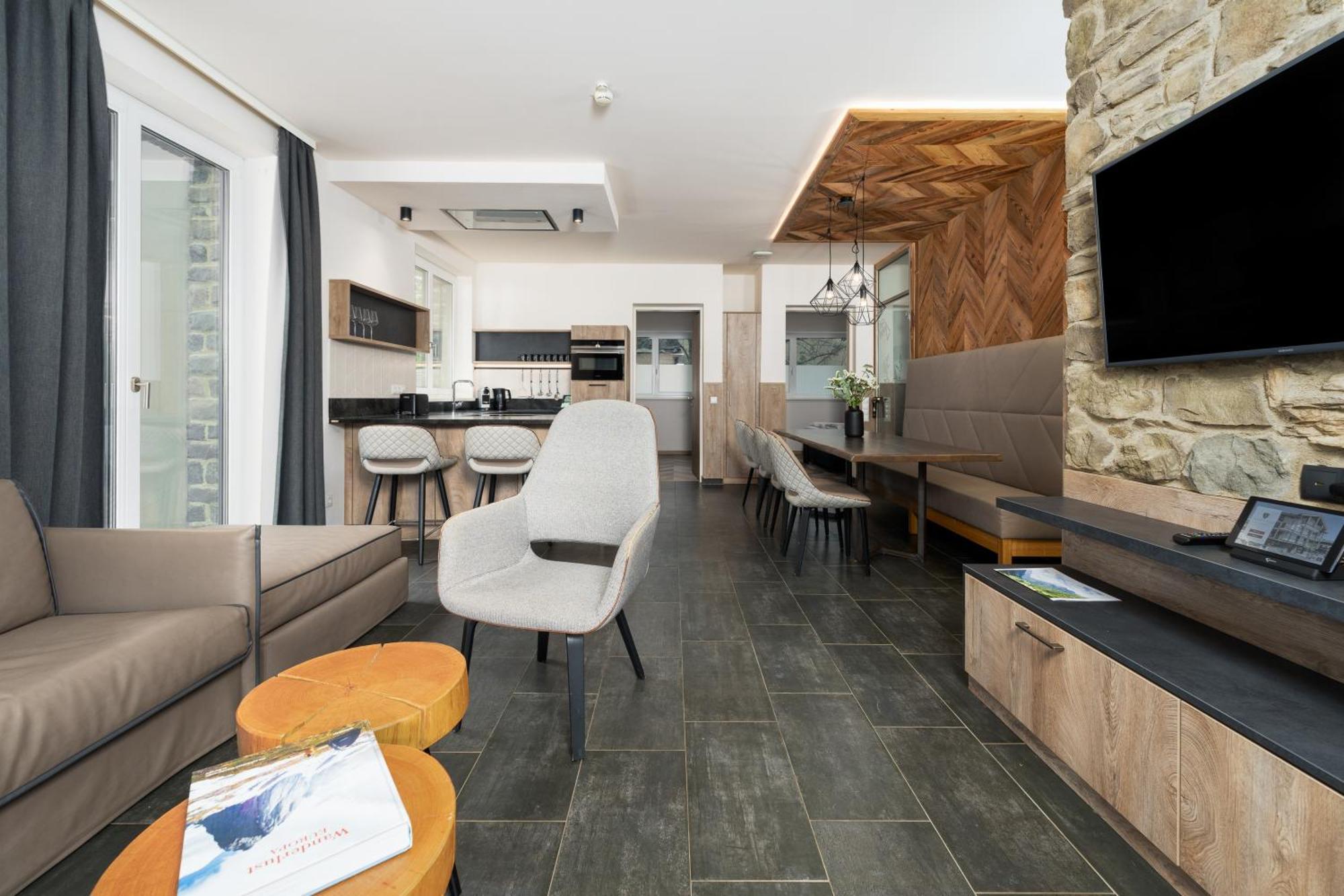 24 By Avenida - Mountain Hotel Kaprun Eksteriør bilde